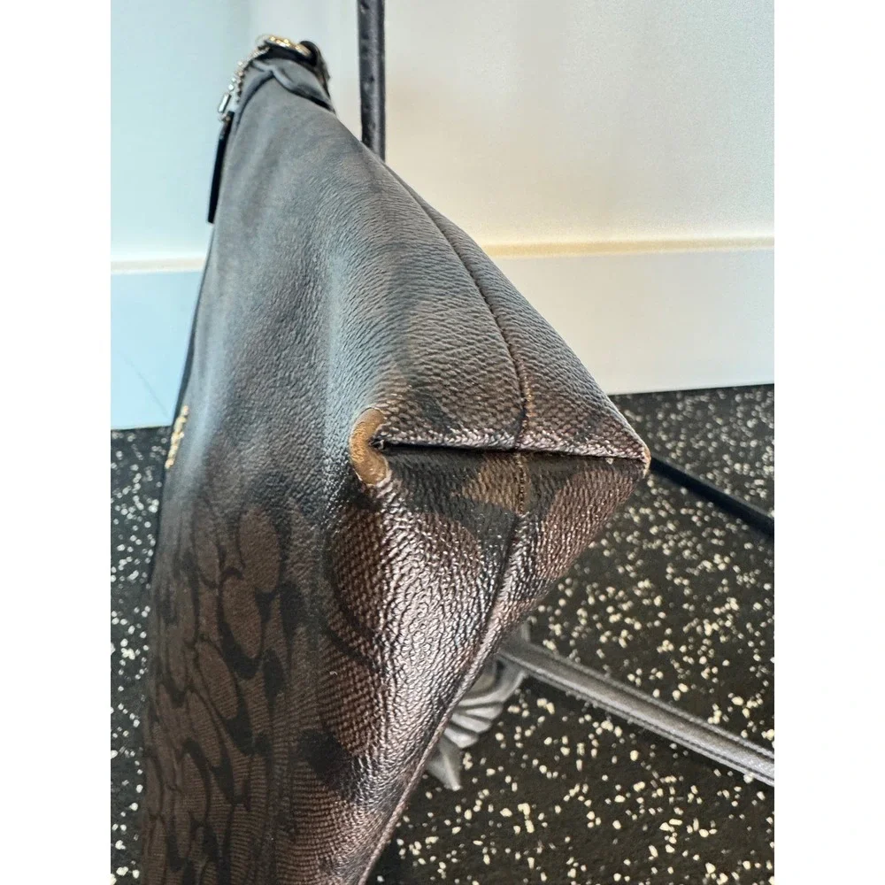 Coach Signature Brown Canvas Crossbody Bag Zip Top Classic Monogram - Picture 5 of 16